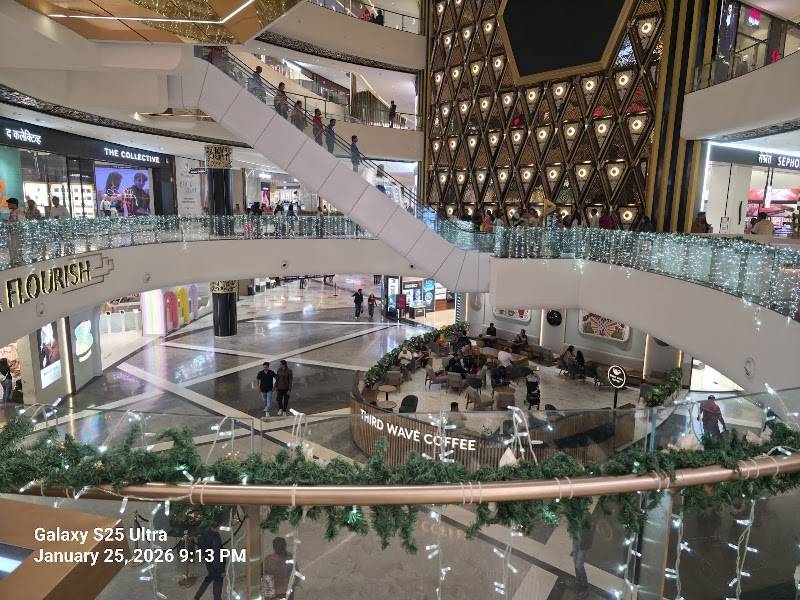 Phoenix Mall of the Millennium