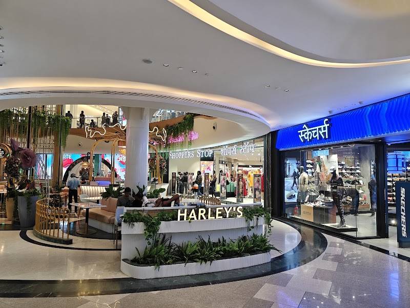 Phoenix Mall of the Millennium