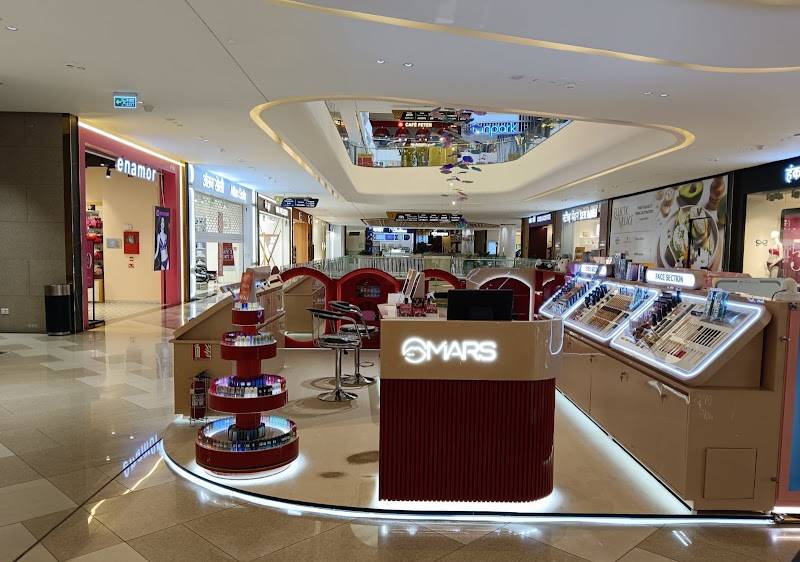 Phoenix Mall of the Millennium