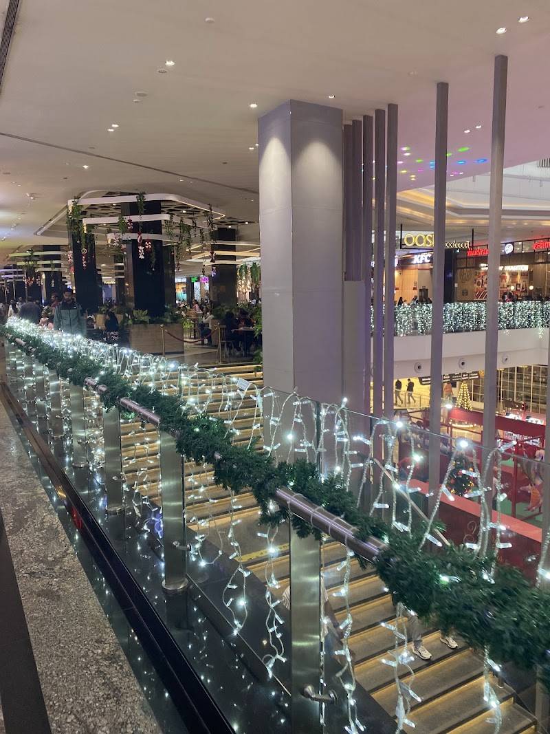 Phoenix Mall of the Millennium
